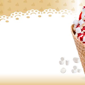 Eiswaffel mit bunten Streuseln, Sahne und Erdbeersauce, auf einem goldfarbenen Hintergrund mit Spitzenmuster.